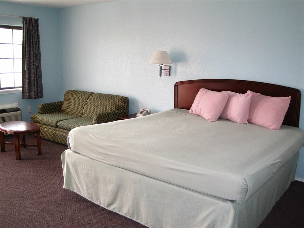 Pinn Road Inn And Suites Lackland Afb And Seaworld San Antonio Bagian luar foto