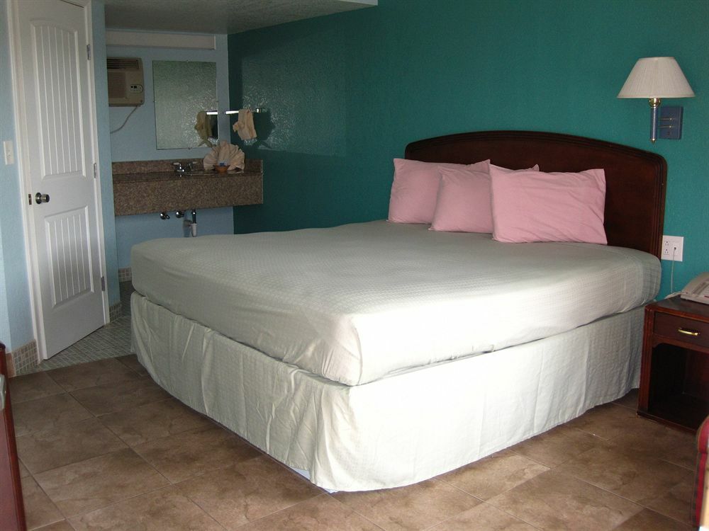 Pinn Road Inn And Suites Lackland Afb And Seaworld San Antonio Bagian luar foto